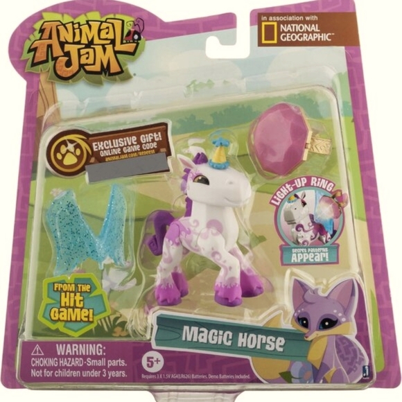 Animal Jam Best Dressed Magic Horse with Light-up Ring Collectible BOX DAMAGE - Picture 13 of 13